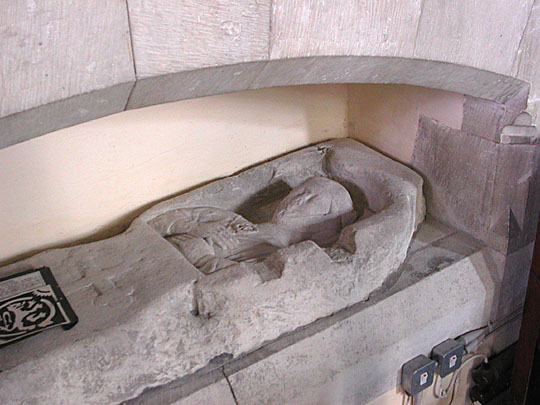 Philippa Chaucer - tomb
